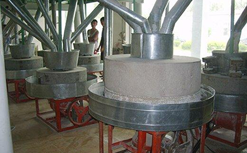 10吨石磨磨粉机